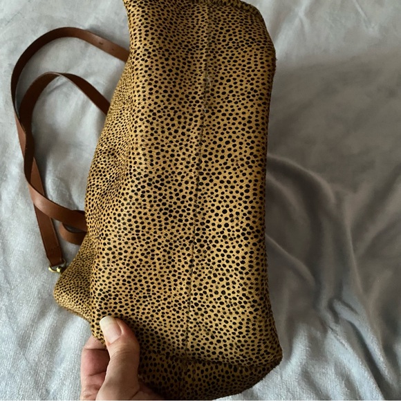 Madewell The Medium Transport printed calf hair bag - Picture 9 of 13